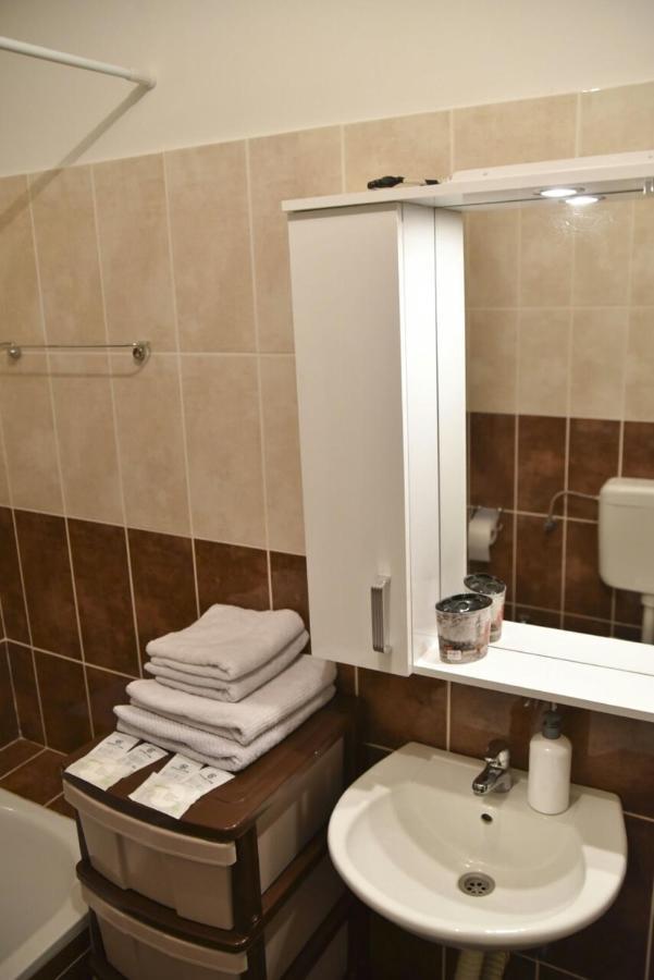 Luna Apartman Brcko Bagian luar foto